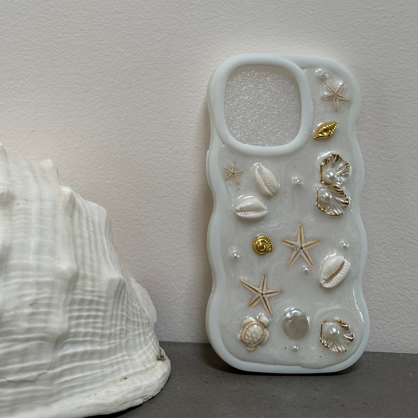 Coastal Luxe Minimal